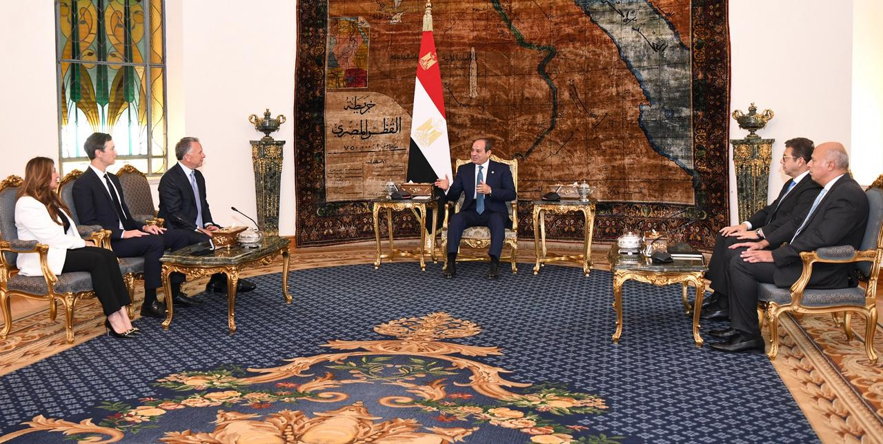 الرئيس السيسي يستقبل مبعوثي ترامب