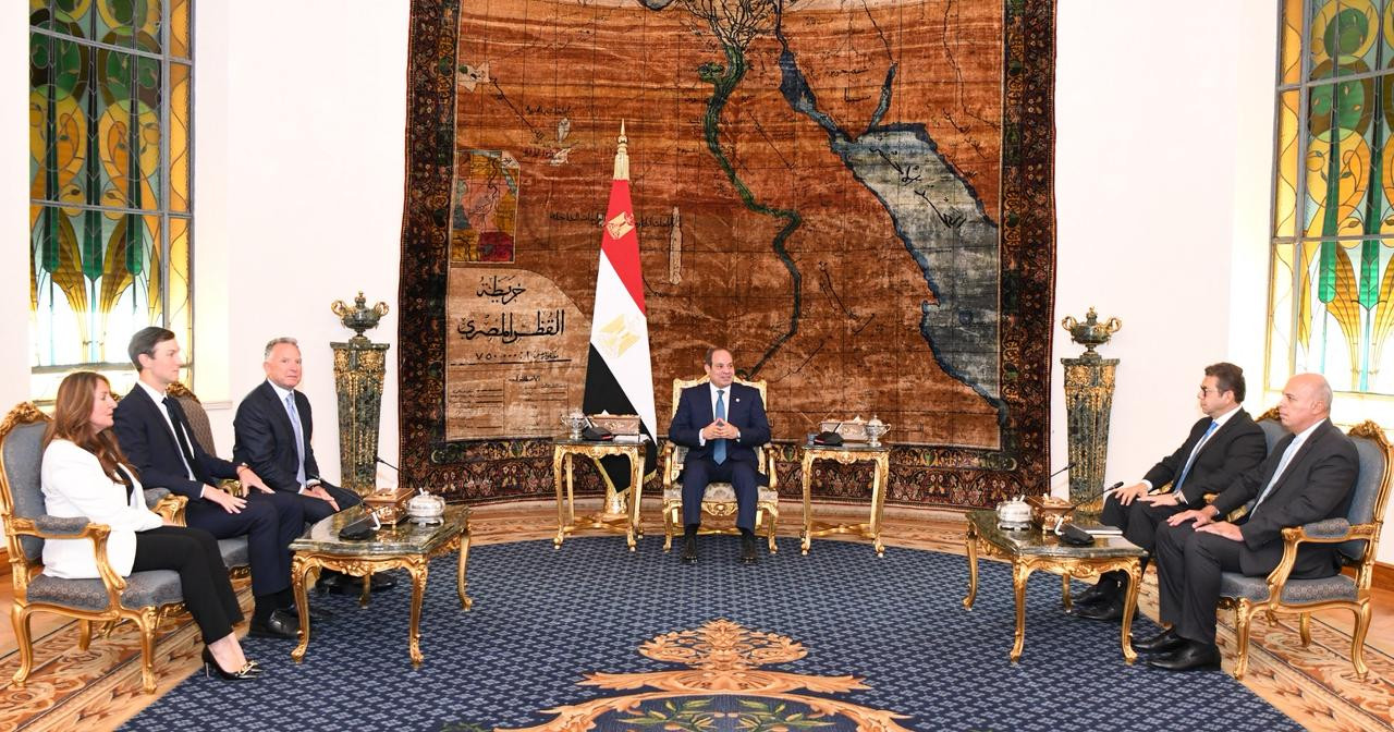 الرئيس السيسي يستقبل مبعوثي ترامب