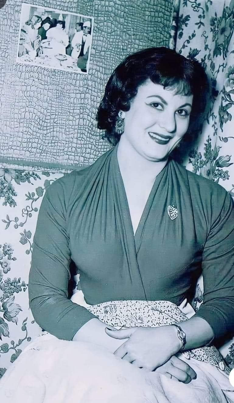 سعاد حسين