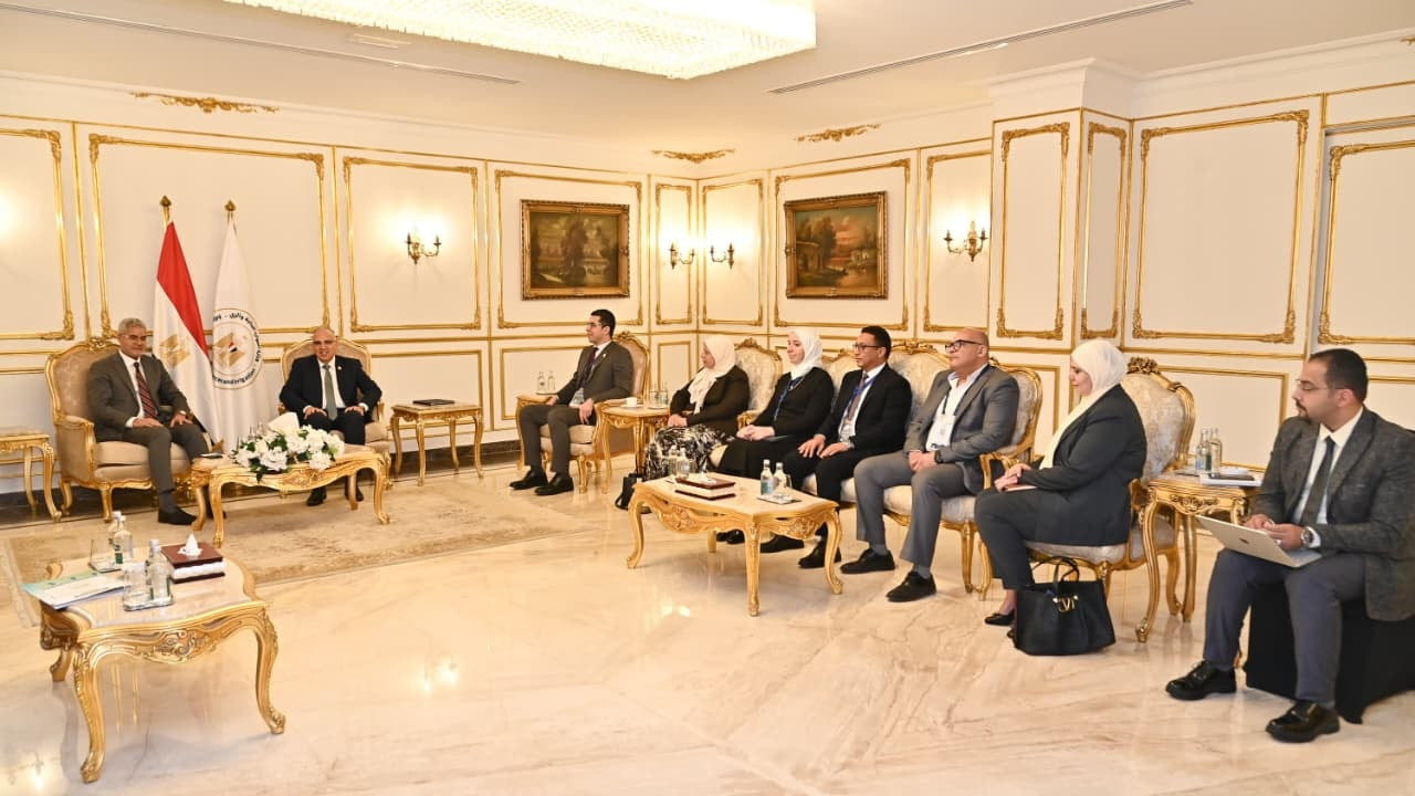 وزير الري