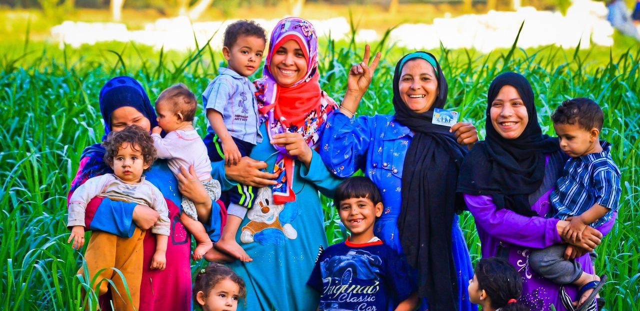شبكة حماية اجتماعية متكاملة تدعم المرأة في مصر: إطلاق مبادرة جديدة لتمكين الإناث
