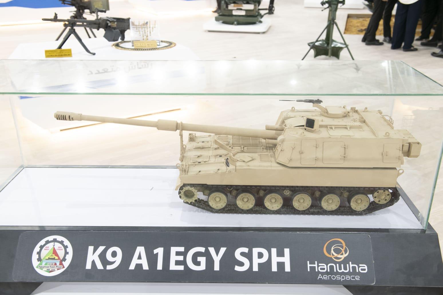 المنتجات العسكرية الجديدة بإيديكس 2025