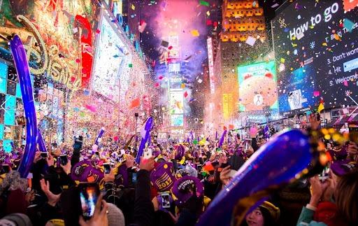 الاحتفال برأس السنة في ساحة تايمز سكوير
