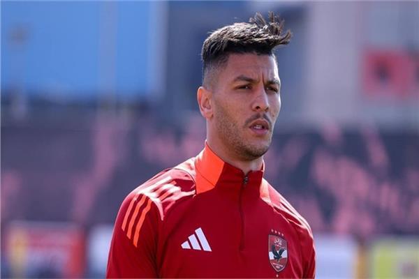 تقارير: أشرف داري مدرب المنتخب المغربي ينتقل إلى نادي كالمار السويدي