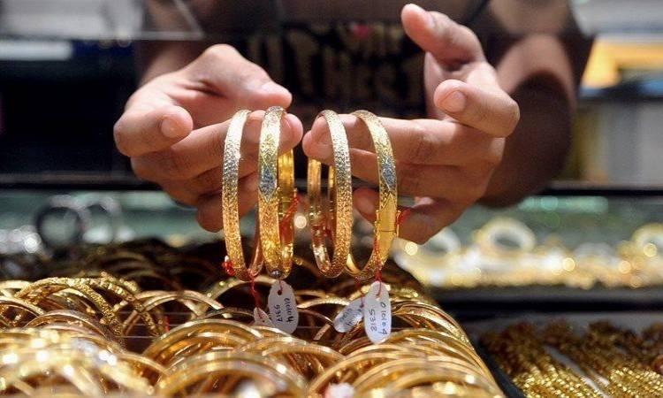 سعر الذهب اليوم عيار 21 الآن 2026