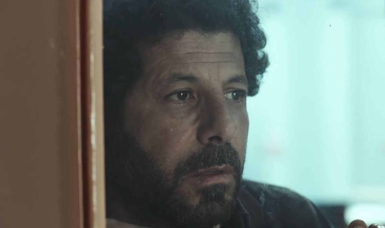 ناقد تعايش إياد نصار مع الفلسطينيين بالأردن ساعده في دوره بمسلسل صحاب الأرض