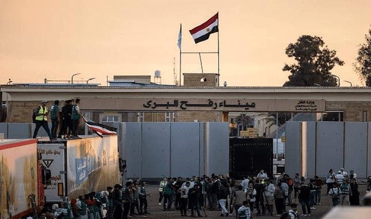 الفلسطينيون العائدون لغزة: إجراءات العودة للقطاع في معبر رفح تثير التساؤلات
