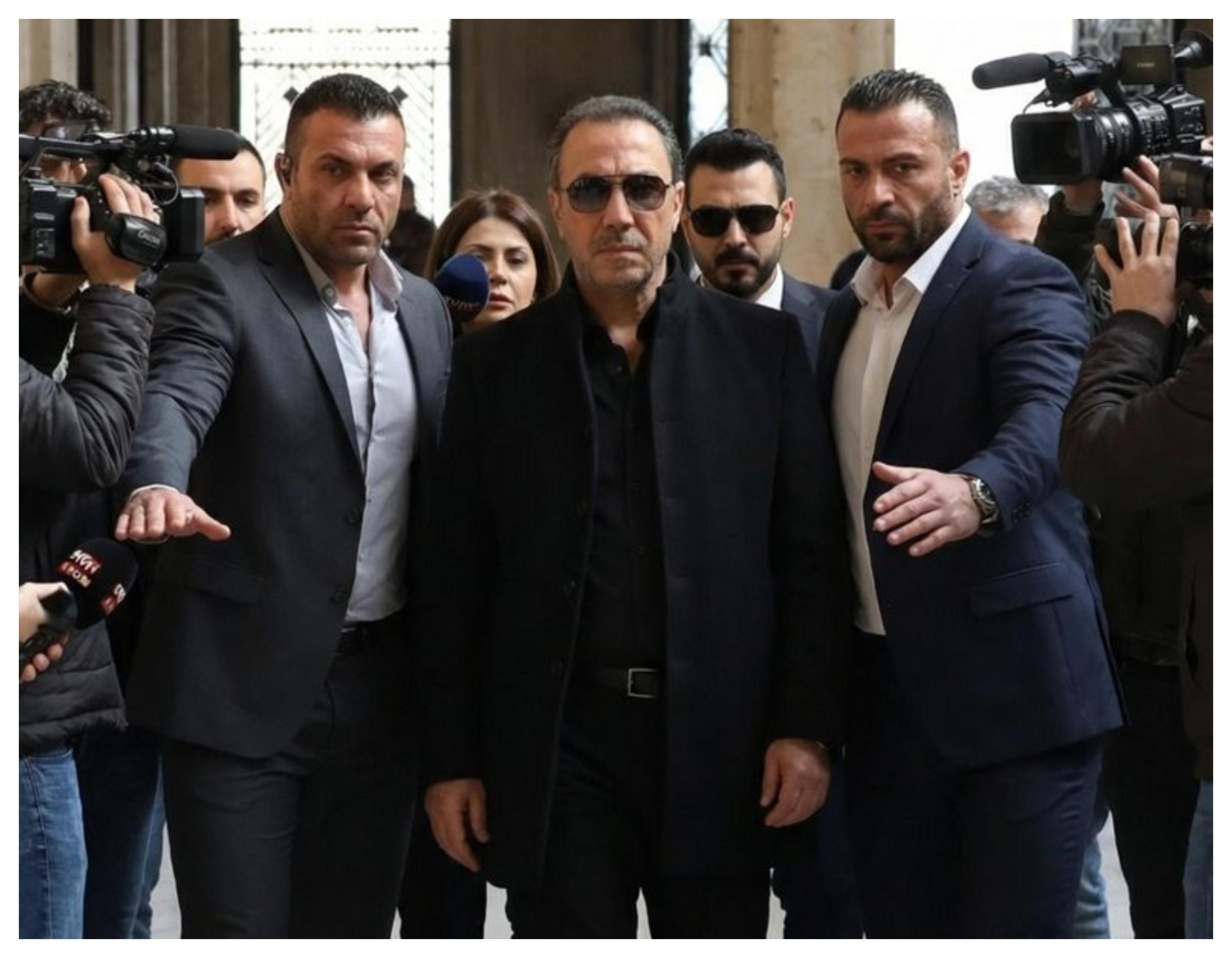 انظروا إلى محمود حميدة وطارق لطفي في مسلسل فرصة أخيرة: تفاصيل جديدة وصور حصرية