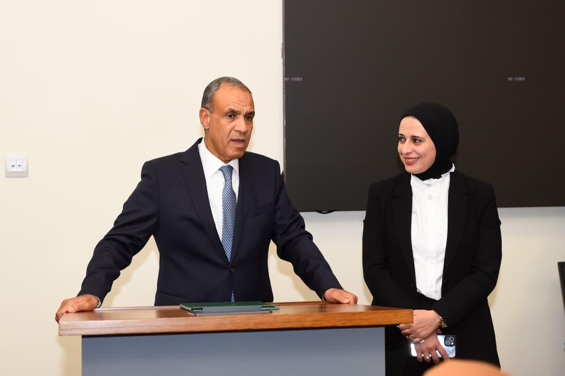 وزير الخارجية يؤكد ضرورة فتح أسواق جديدة لتعزيز الصادرات المصرية