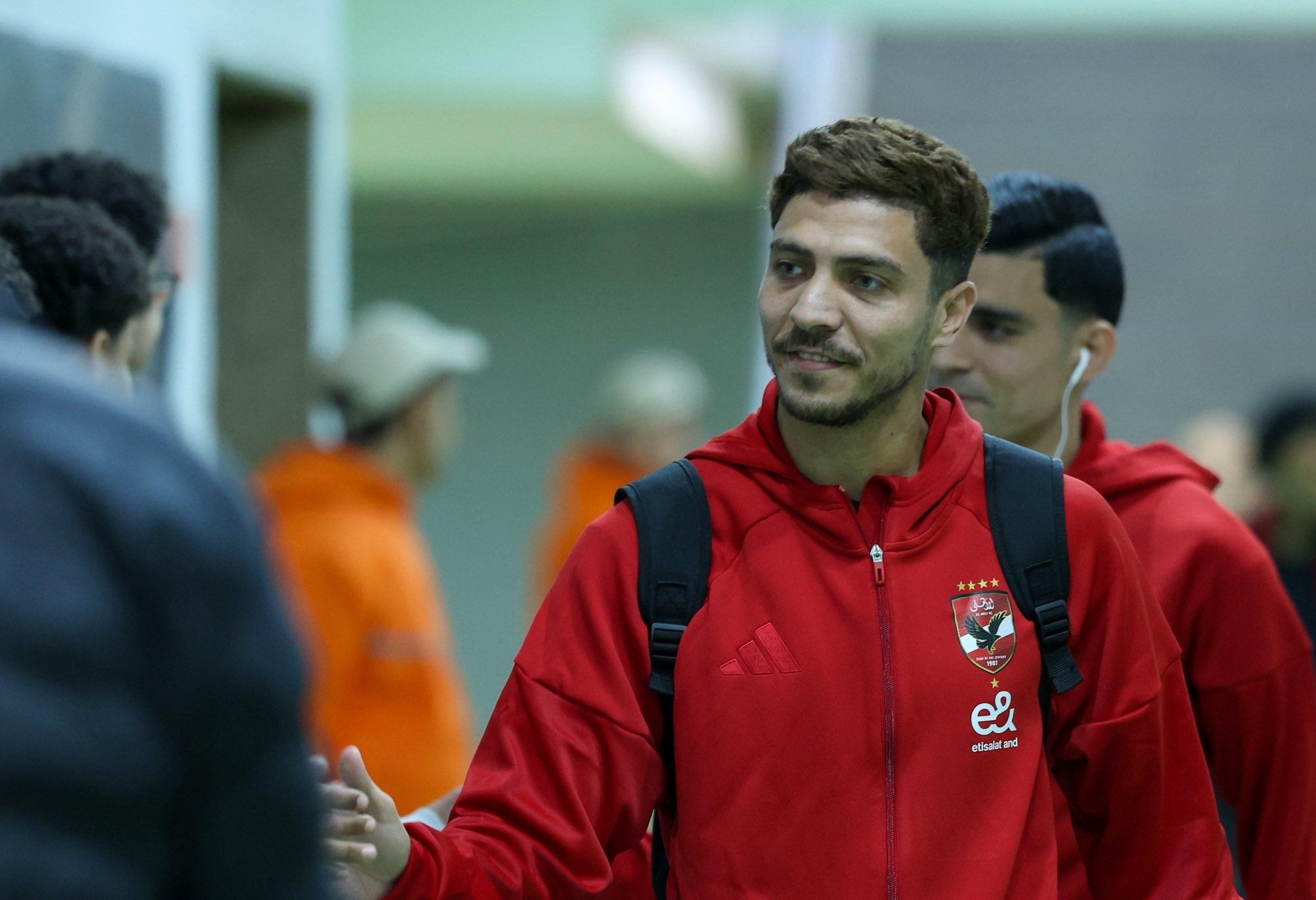 محمد شريف يطالب بفرصة كاملة في الأهلي بعد تحسن مستواه الكامويش