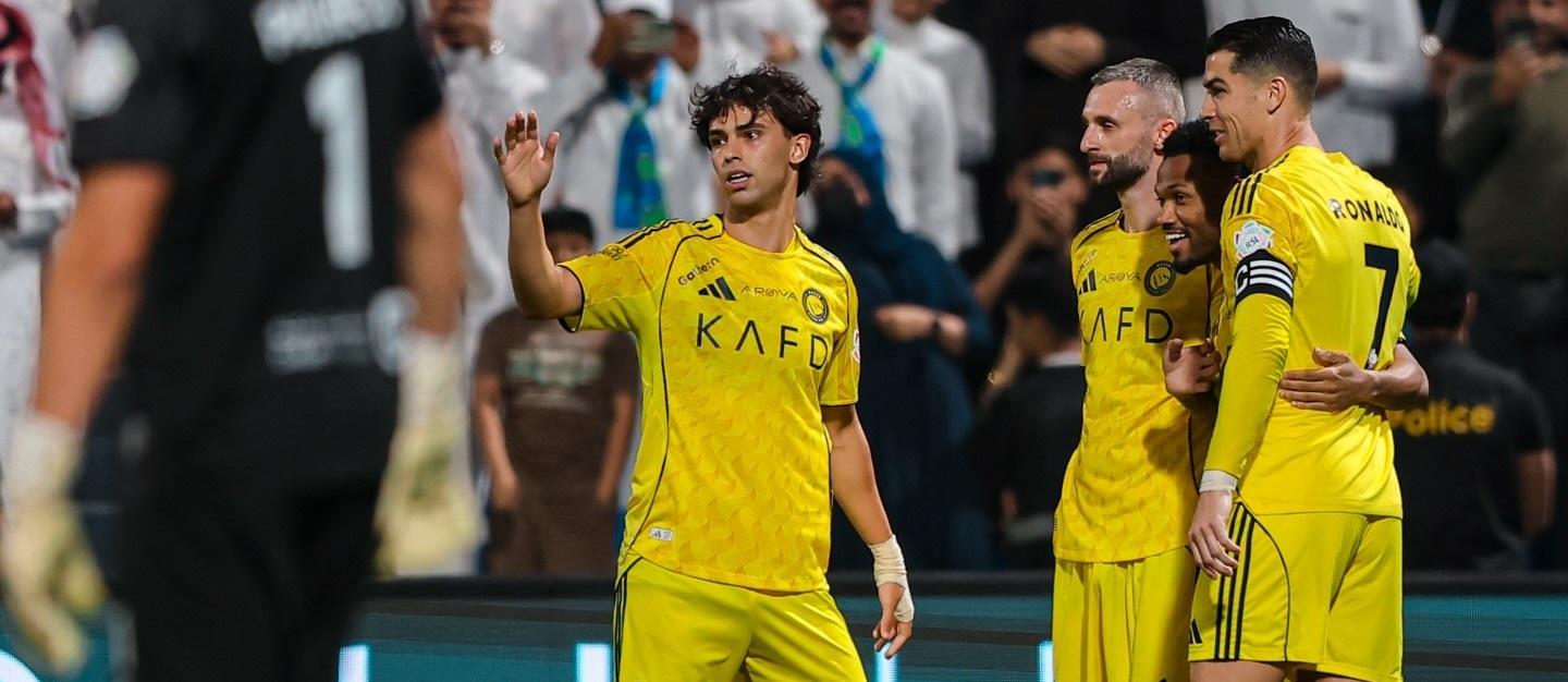 النصر يهزم الفتح 2-0 ويواصل مطاردة الصدارة في الدوري السعودي