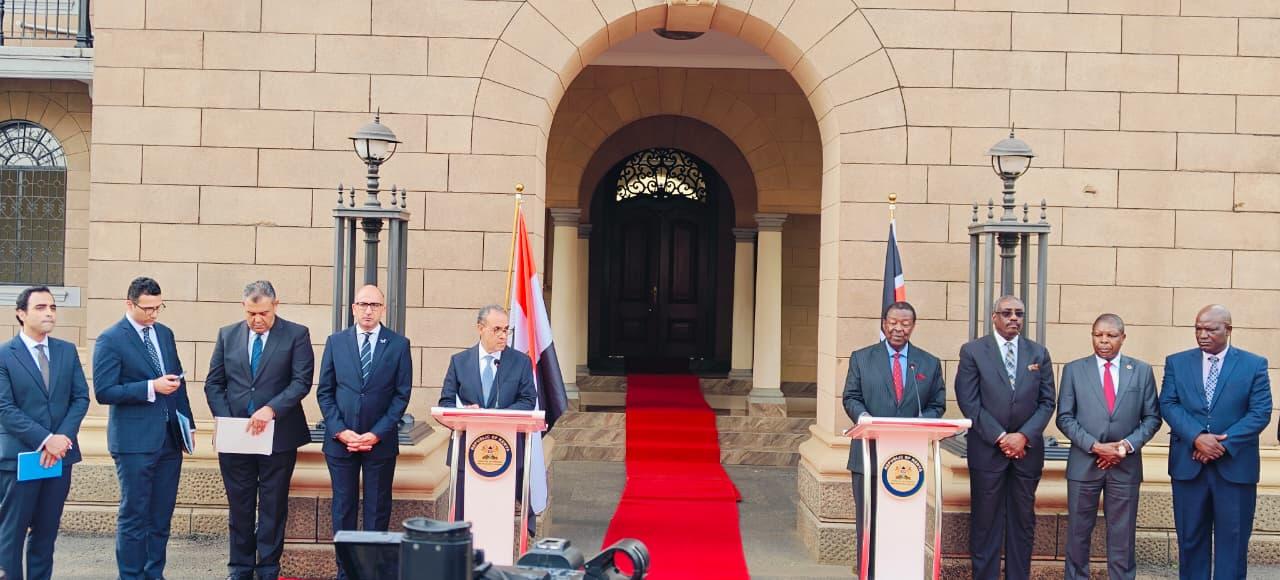 وزير الخارجية المصري يبحث مع نظيره الكيني تعزيز الاستثمارات والتعاون الزراعي والطاقي