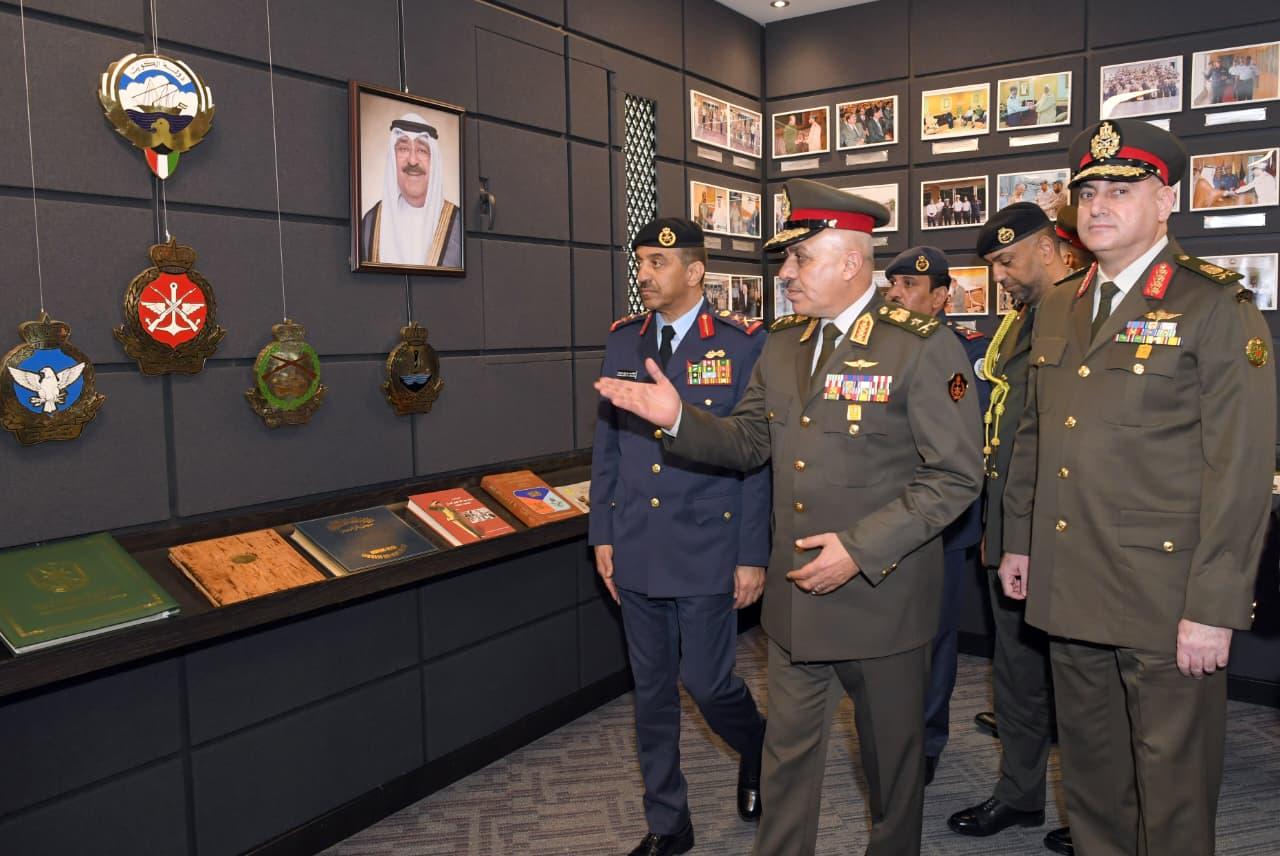 زيارة رئيس الأركان إلى الكويت
