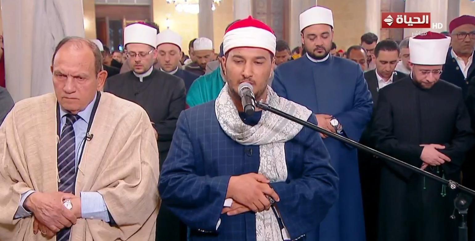 أول صلاة تراويح في رمضان من مسجد الحسين بالقاهرة تجمع الآلاف