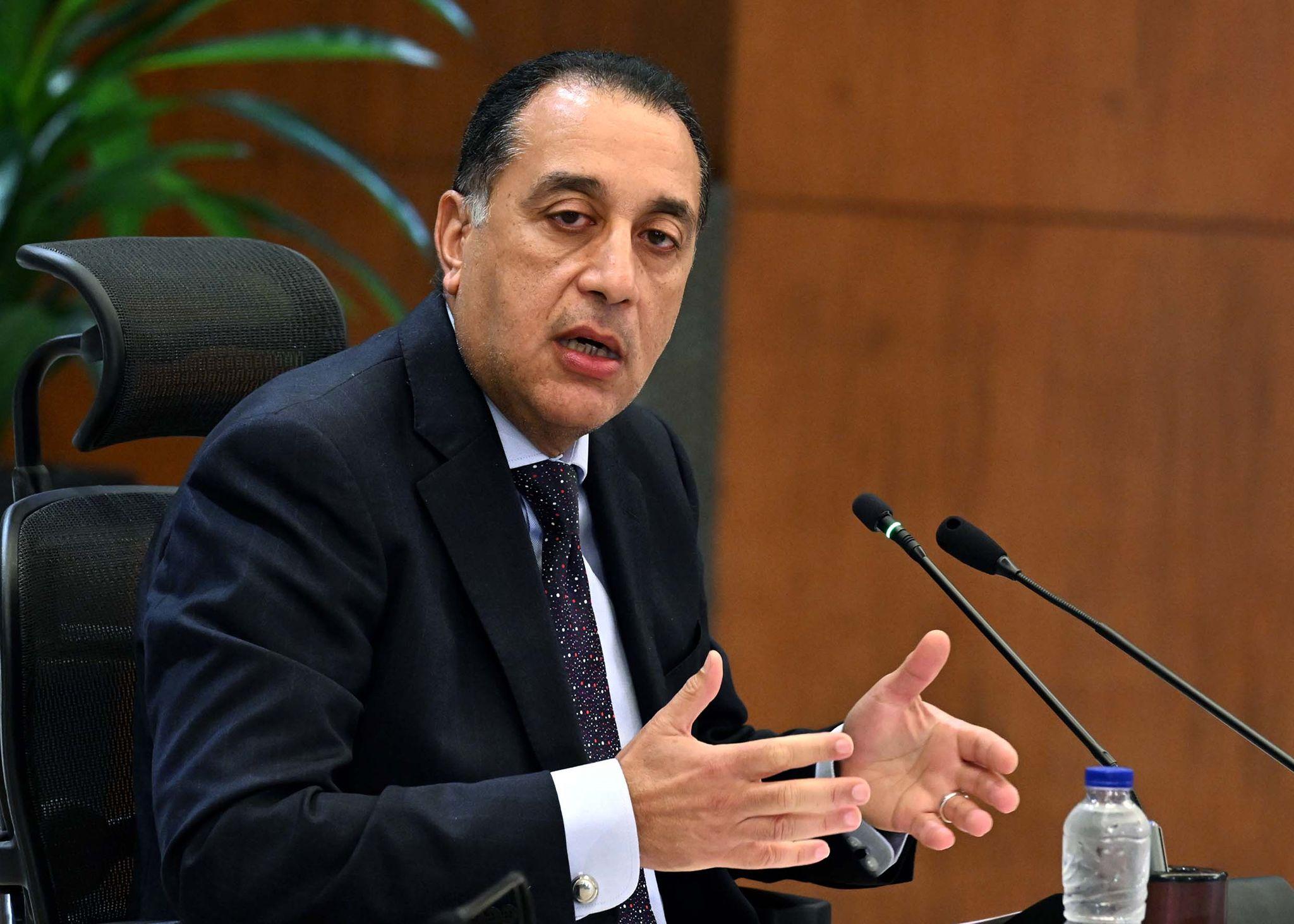 رئيس الوزراء يعقد مؤتمراً صحفياً بعد اجتماع الحكومة بالعاصمة الإدارية الجديدة