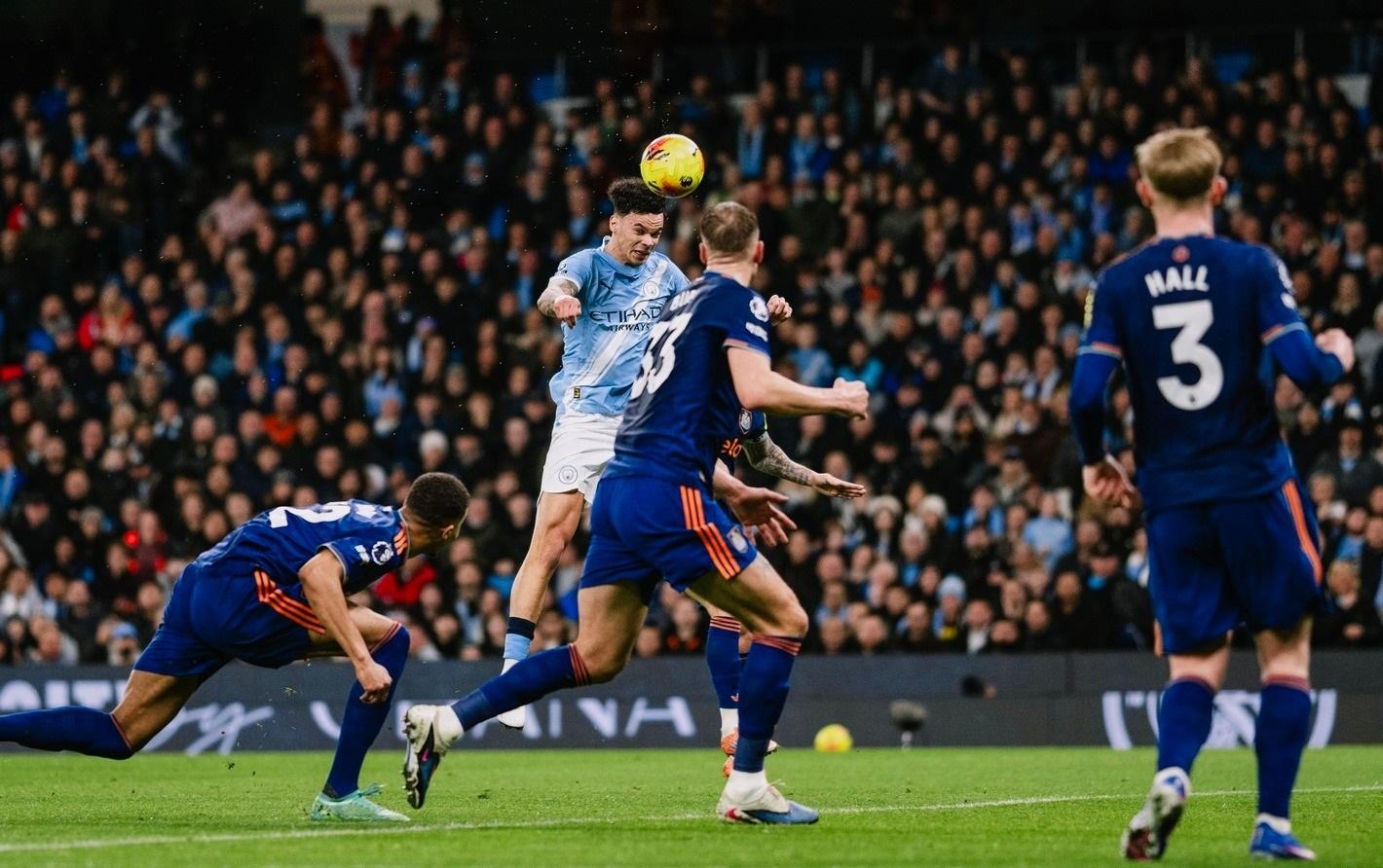 ميرموش يصنع الفارق في فوز مانشستر سيتي على نيوكاسل يونايتد 2-1 بالدوري الإنجليزي