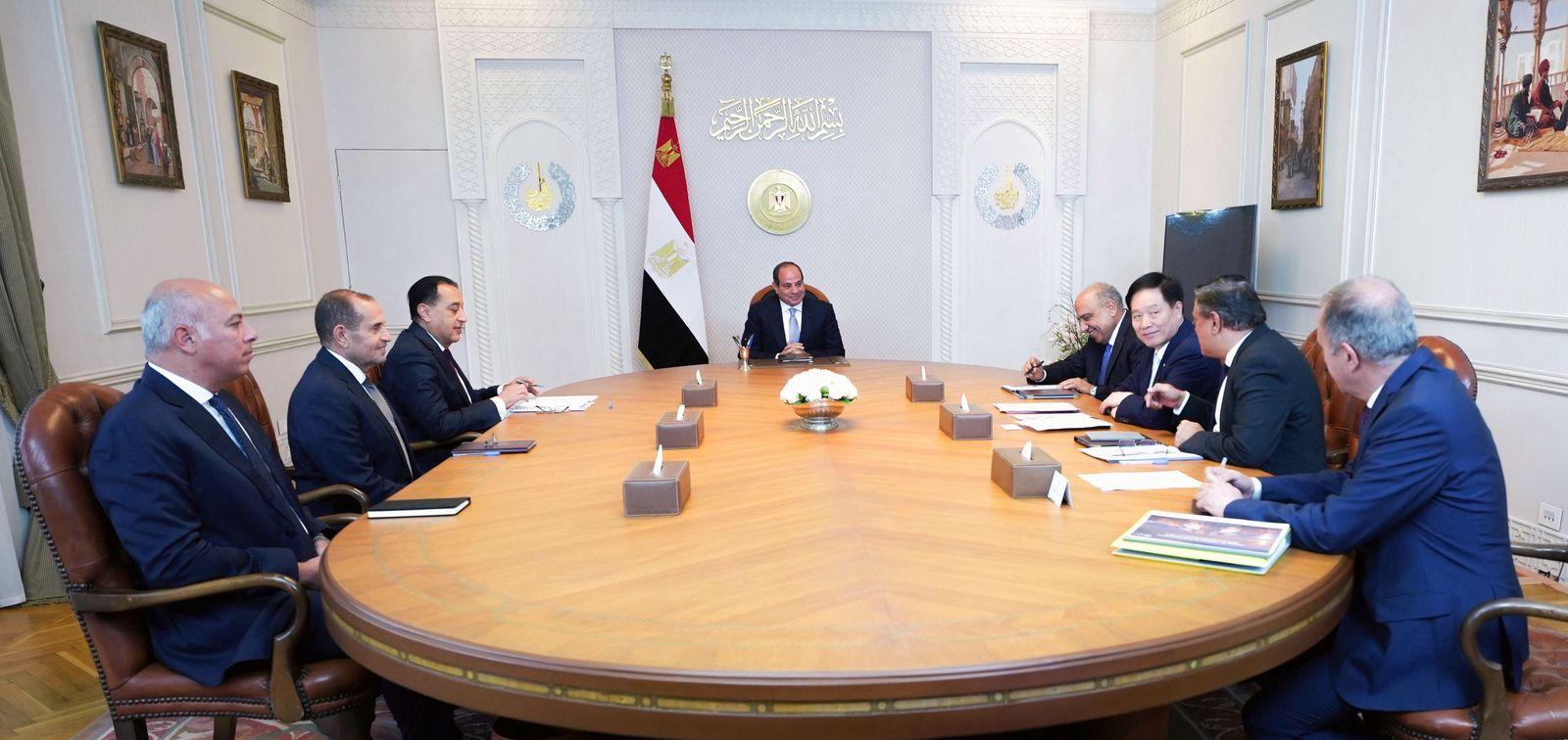 الرئيس السيسي يبحث مع شركة GCL الصينية تعزيز التعاون في مجال الطاقة المتجددة