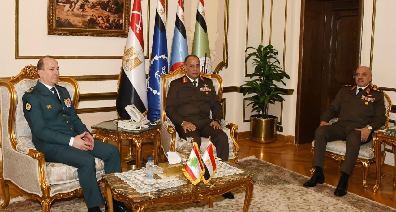 وزير الدفاع يلتقي قائد الجيش اللبناني