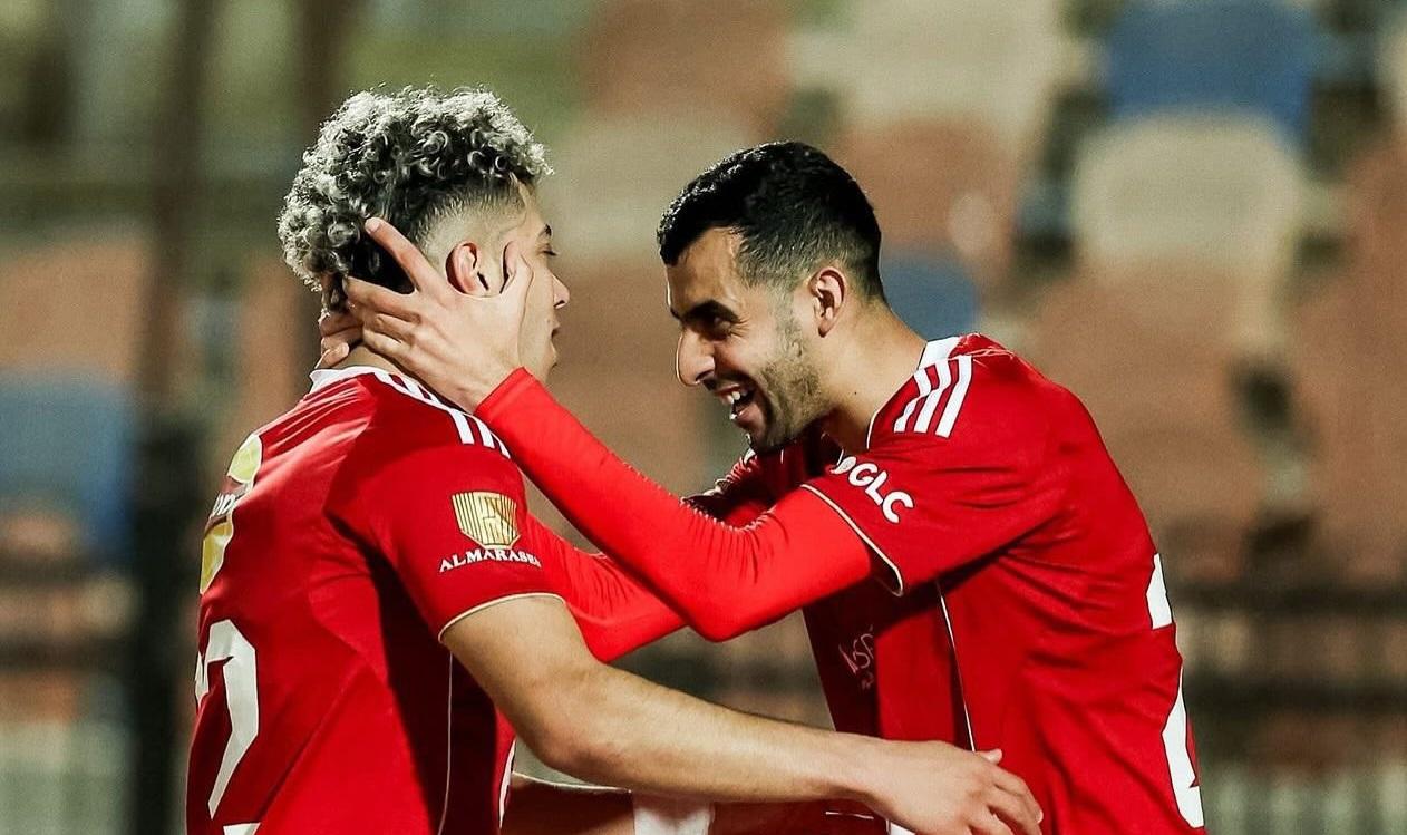 الأهلي يواجه مهمة صعبة أمام زد لاستعادة صدارة الدوري الممتاز