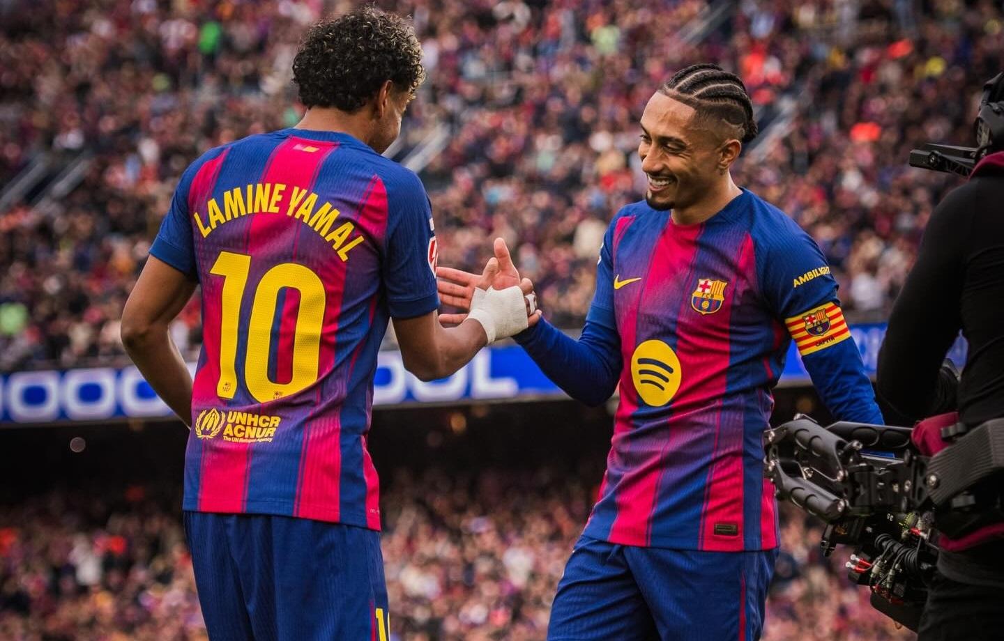 برشلونة يهزم فياريال 3-1 ويعزز صدارته للدوري الإسباني