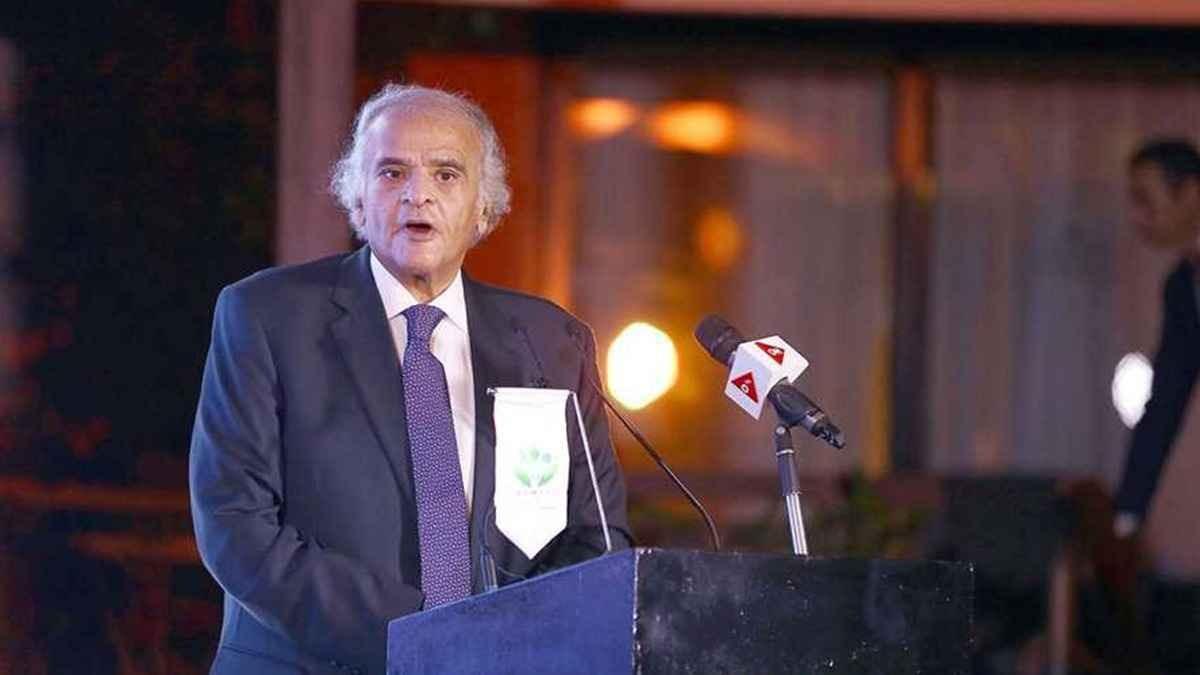 الزمالك يمنح عباس الرئاسة الشرفية تقديراً لمسيرته ودعمه المستمر للنادي