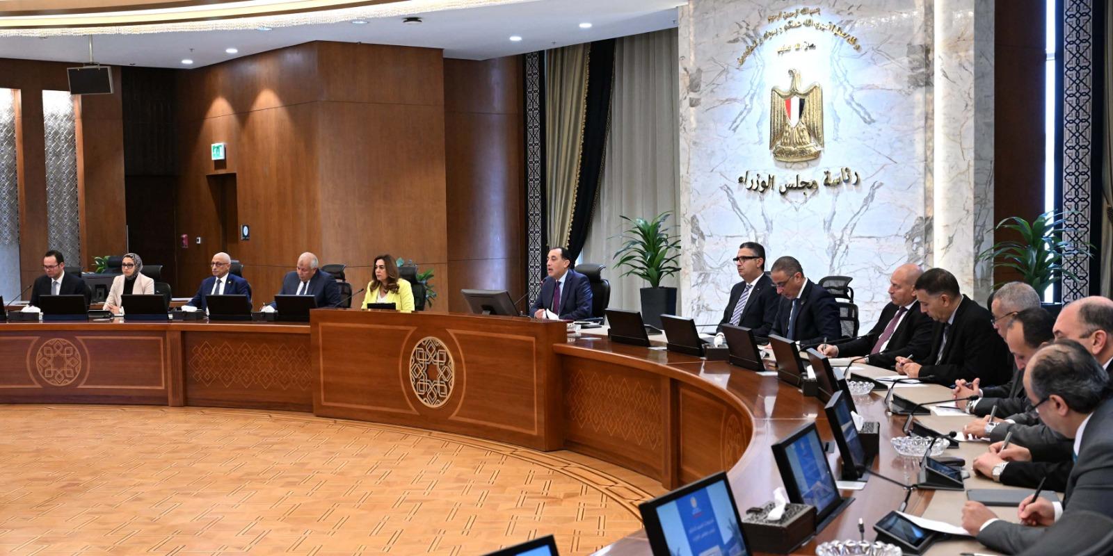 رئيس الوزراء في اجتماع المحافظين