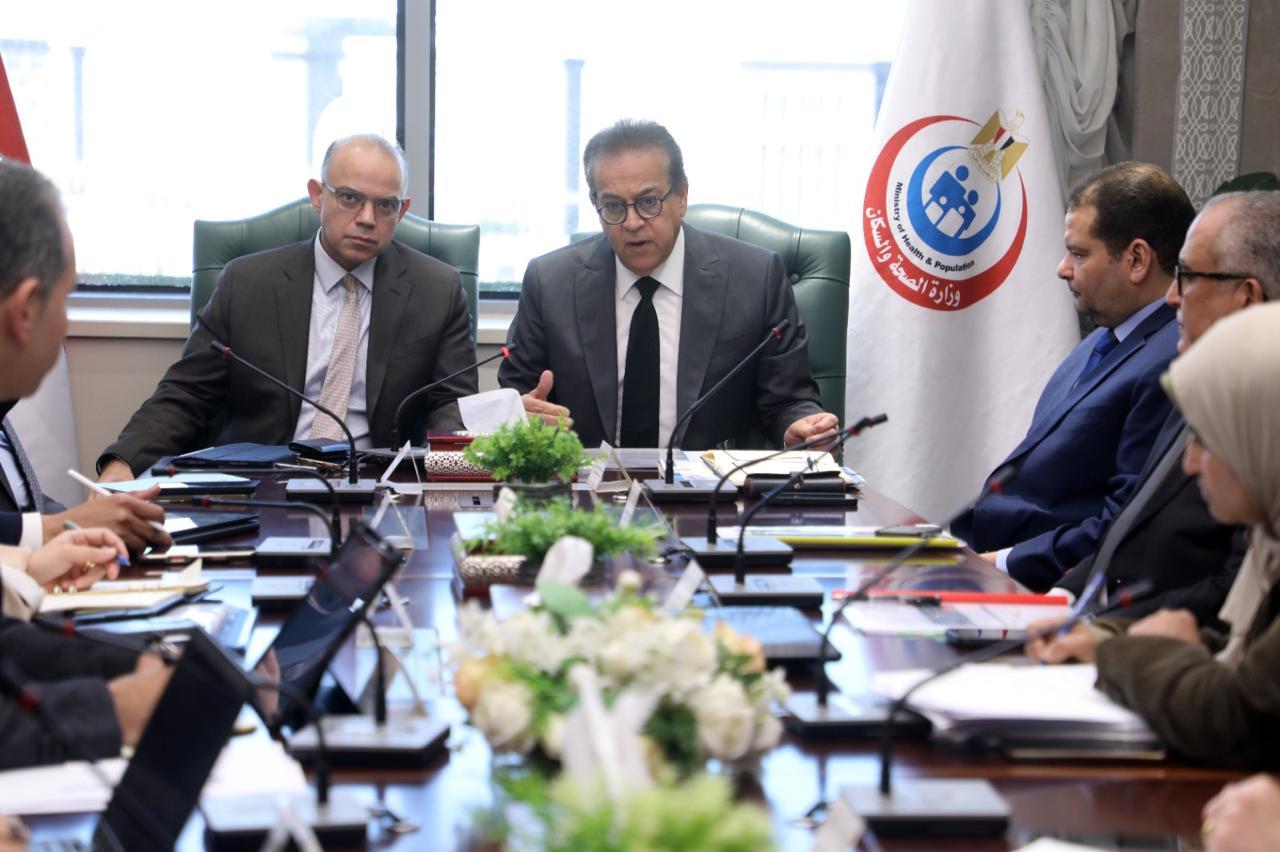 وزيرا الصحة والاستثمار يبحثان تطوير منظومة التأمين الصحي الشامل في مصر