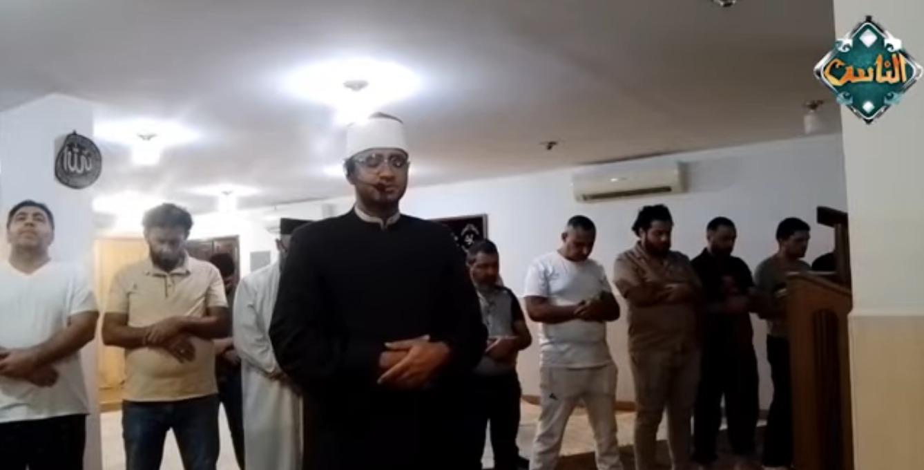 سفراء دولة التلاوة يقدمون قراءة خاشعة بصوت الشيخ عمار رمضان من فنزويلا