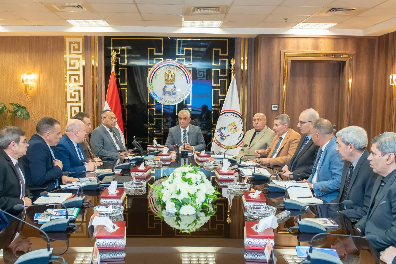 وزير الإنتاج الحربي يعلن توطين أحدث تقنيات التصنيع الدفاعي في مصر