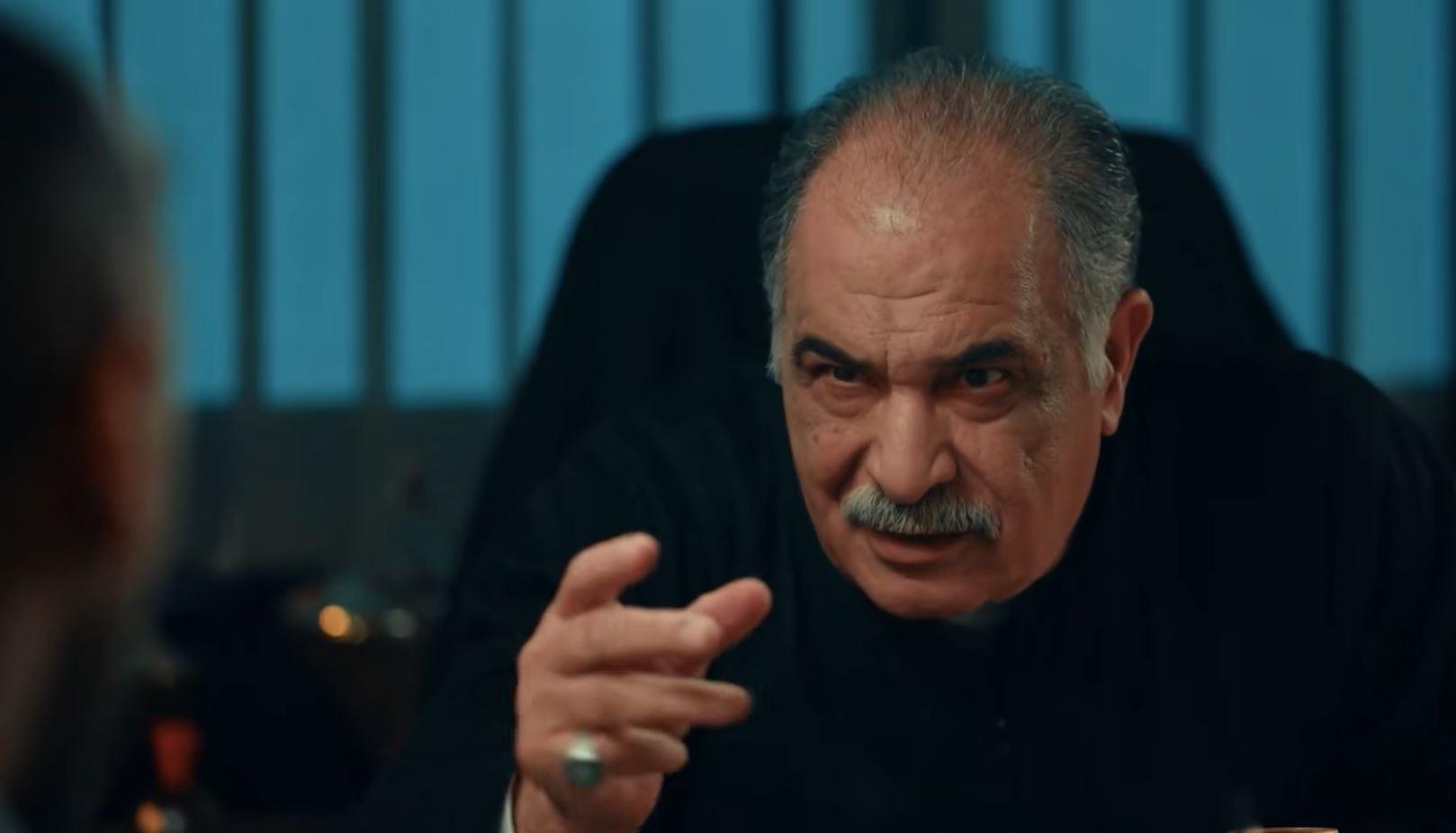 مسلسل درش الحلقة 25: المعلم كرامة يهدد سلم ولاده ويبث فيديو صادم