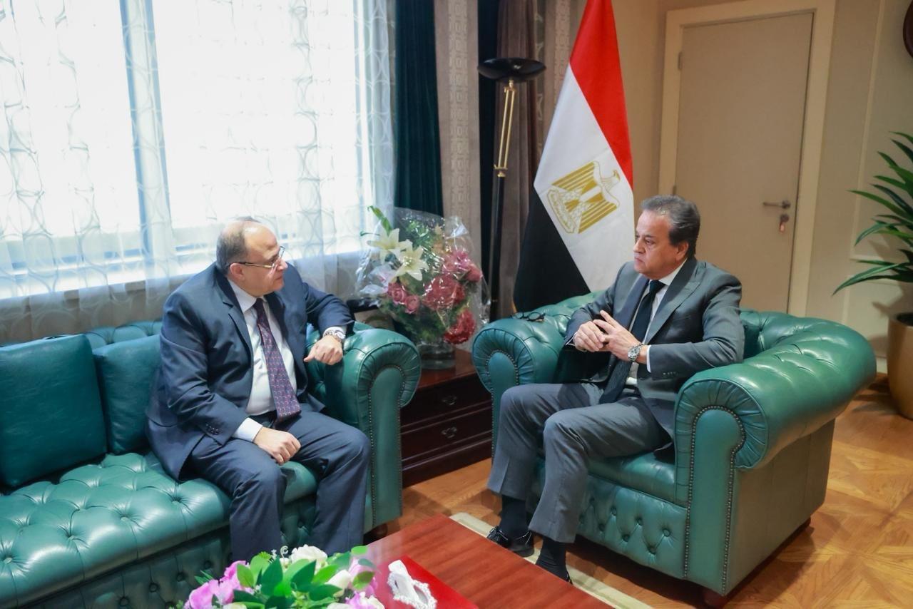 وزير الصحة يعلن عن مخزون الأدوية والبدائل المستدامة في مصر