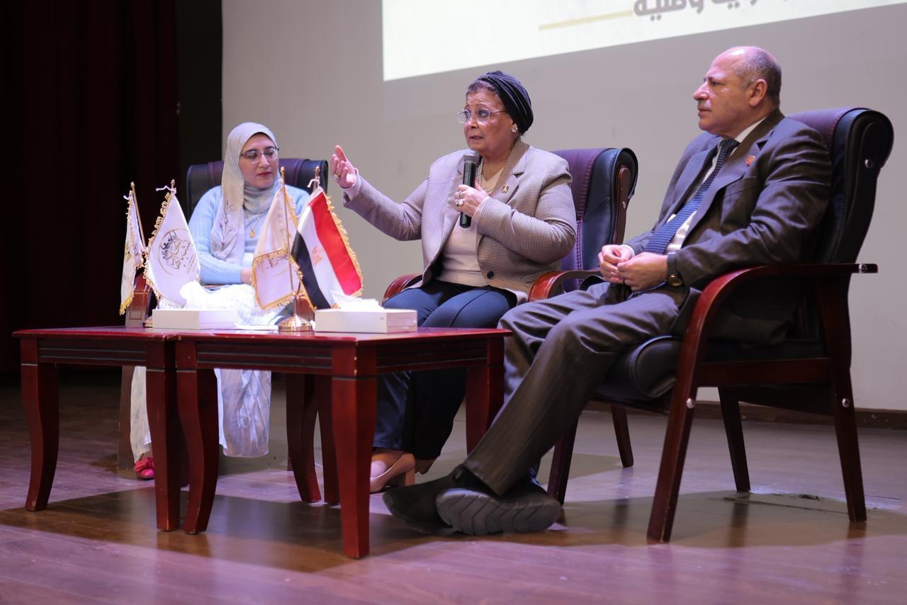 نائب وزير الصحة: مصر تستهدف خفض المواليد إلى 250 ألف طفل سنوياً بحلول 2030