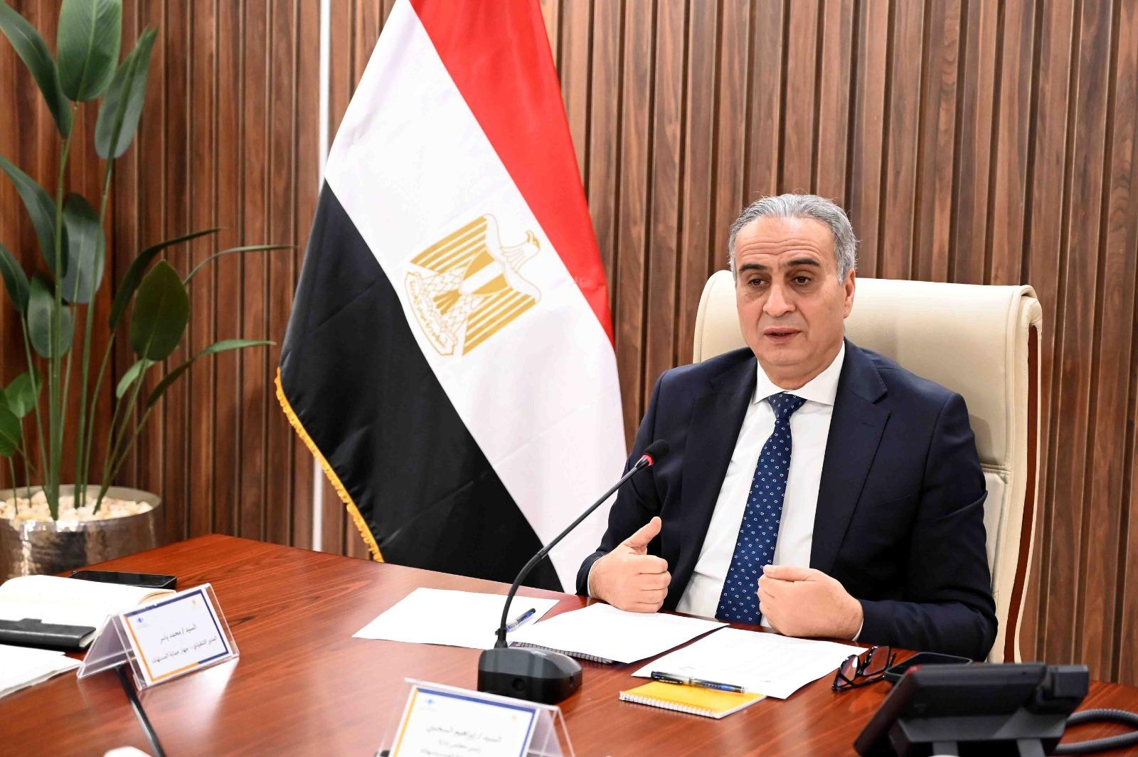 وزير التموين يحذر من التلاعب بالأسعار ويؤكد: حماية المستهلك أولوية قصوى
