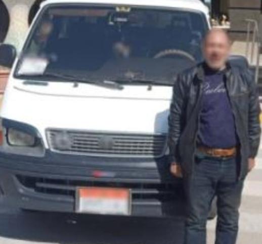 ضبط سائق ميكروباص بالشرقية يتعدى على راكب ويحصل على أجرة زائدة