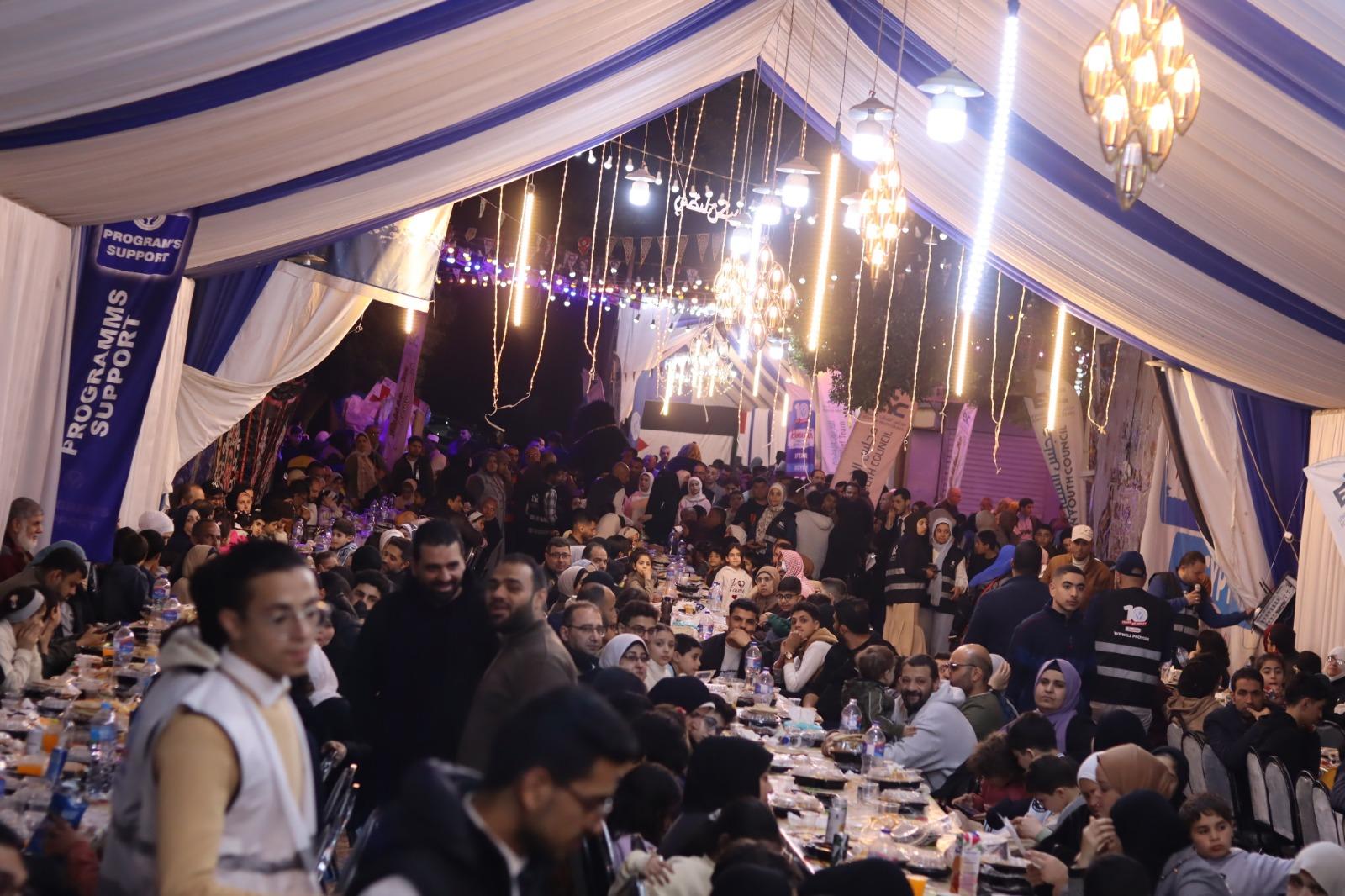 مجلس الشباب المصري ومشروع مسلمون حول العالم يحتفلان بليلة القدر في احتفالية روحية