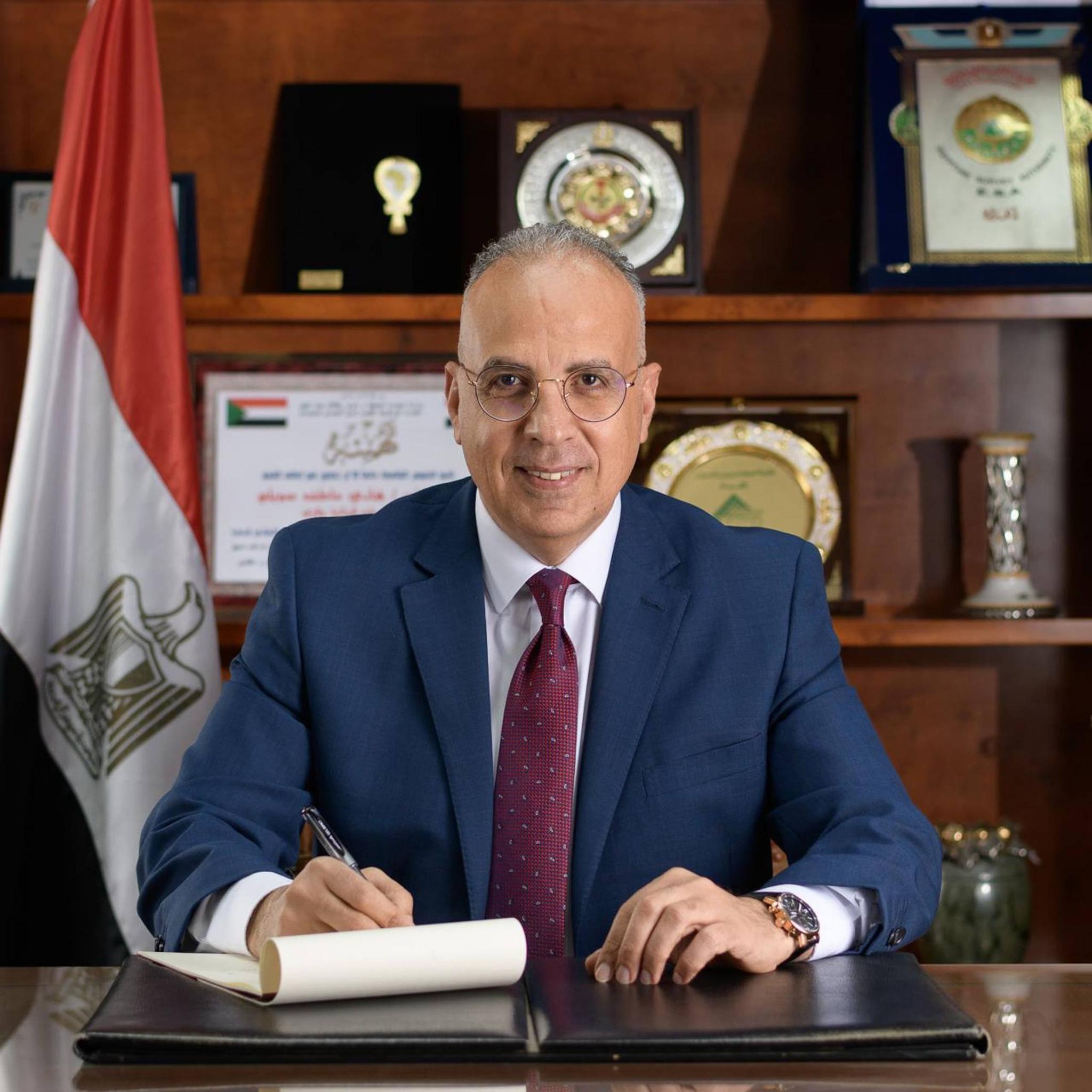 وزير الري يتابع حالة السيول التي تعرضت لها محافظة جنوب سيناء