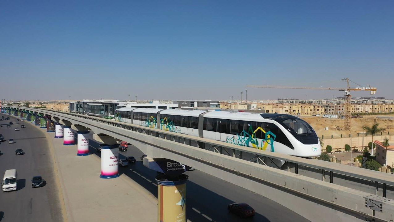 رحلة داخل قطار المونوريل: فيديو يكشف تفاصيل الرحلة التجريبية الأولى