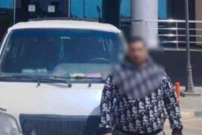 القبض على سائق ميكروباص الأهرام بعد نشر فيديو السرعة الزائدة بطريق المنصورية