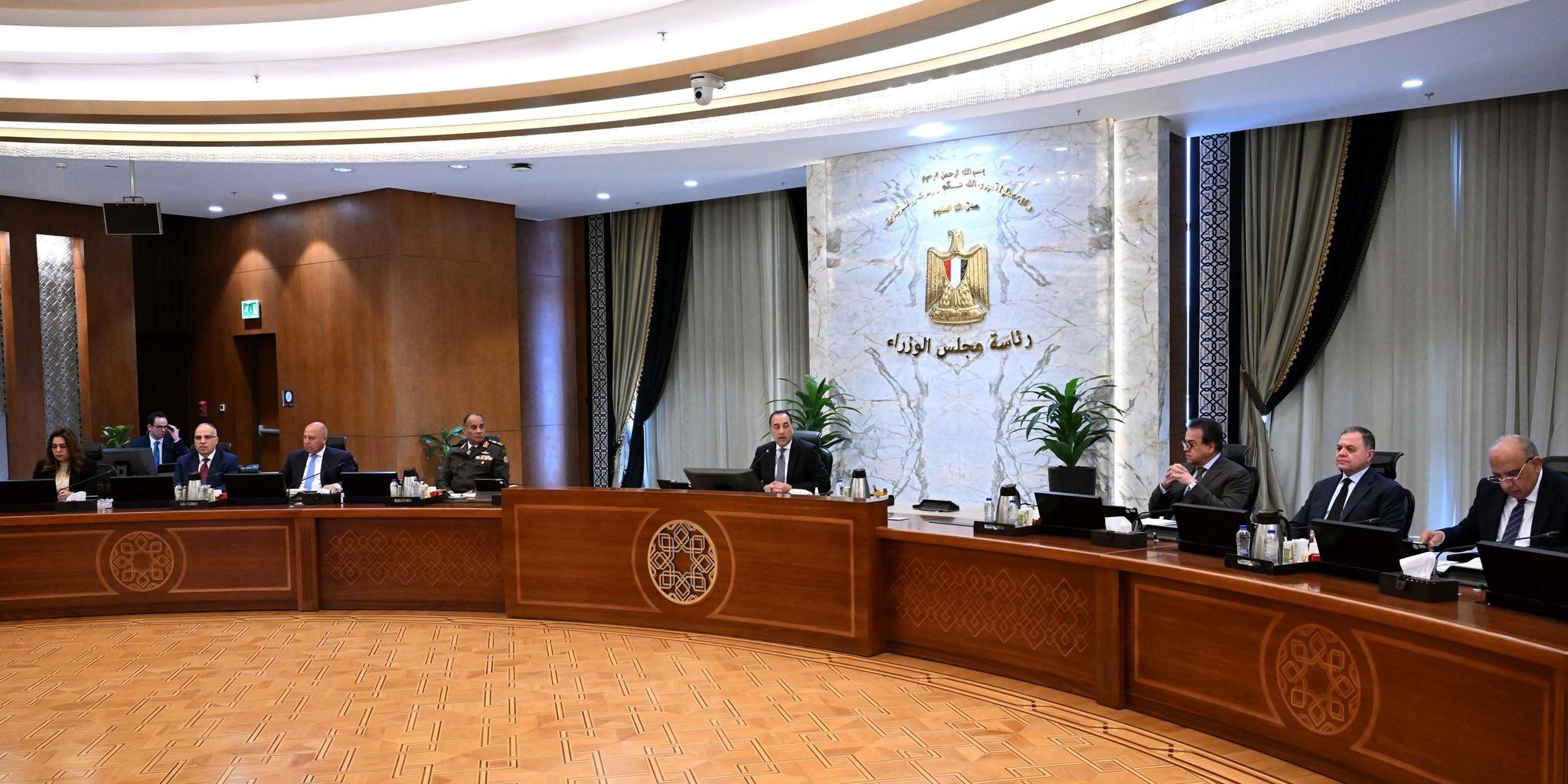 مجلس الوزراء يوافق على خطة التنمية للعام المالي الجديد باستثمارات 3.8 تريليون جنيه