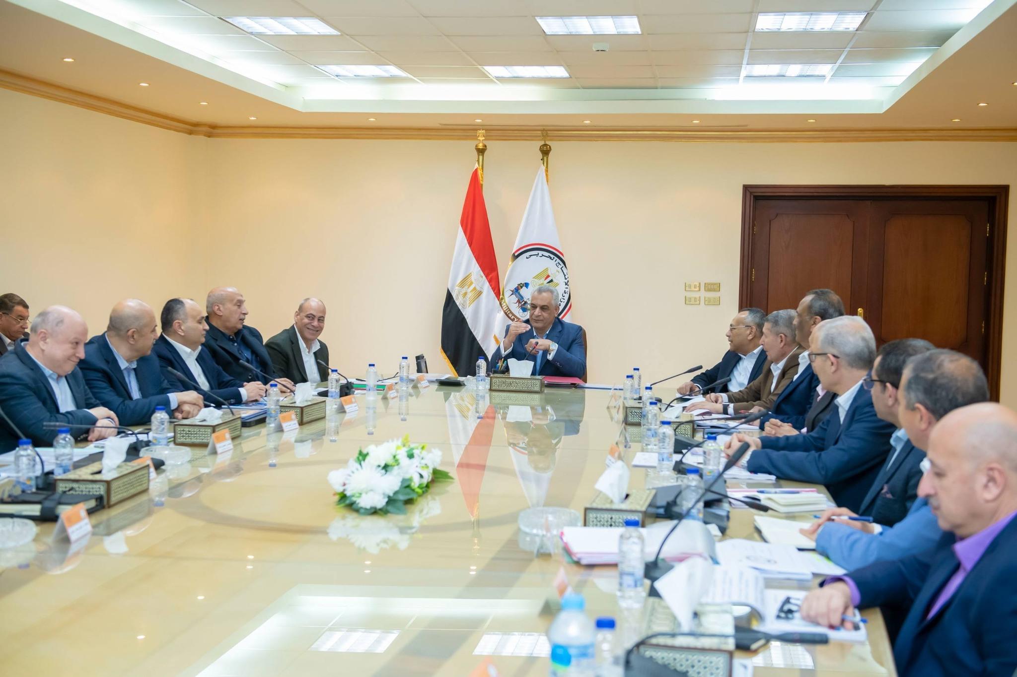 وزير الدولة للإنتاج الحربي يعلن تنفيذ إجراءات ترشيد استهلاك الكهرباء لتقليل الضغط على الشبكة