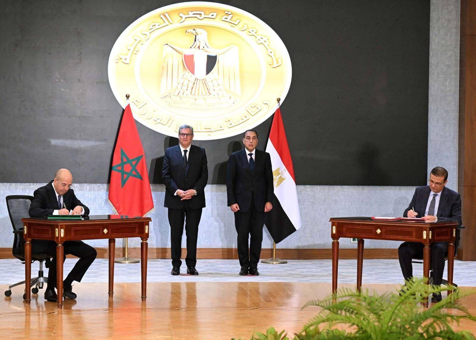 مصر والمغرب توقعان مذكرة تفاهم للتعاون المشترك في مكافحة التصحر