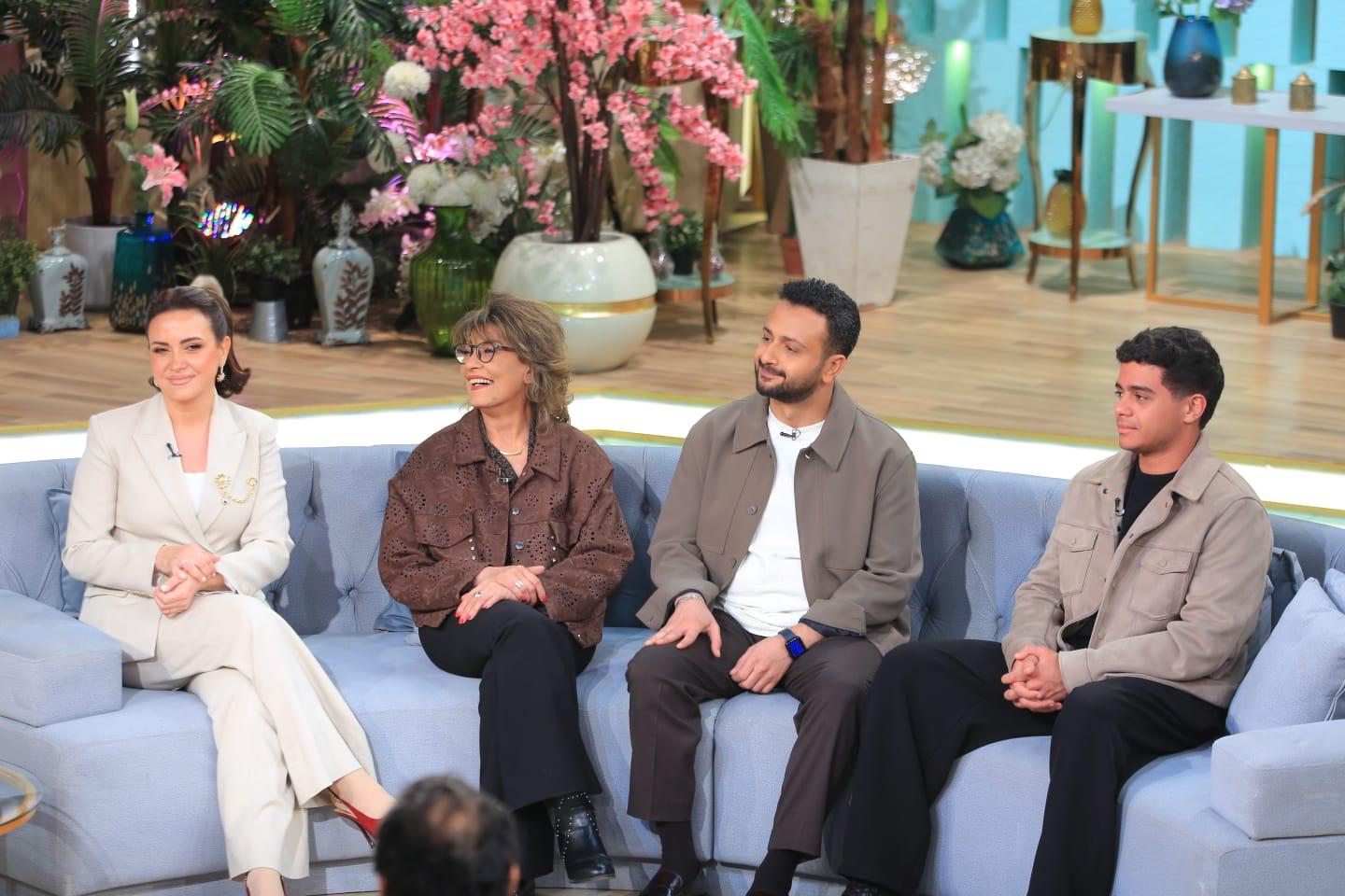 أبطال حكاية نرجس