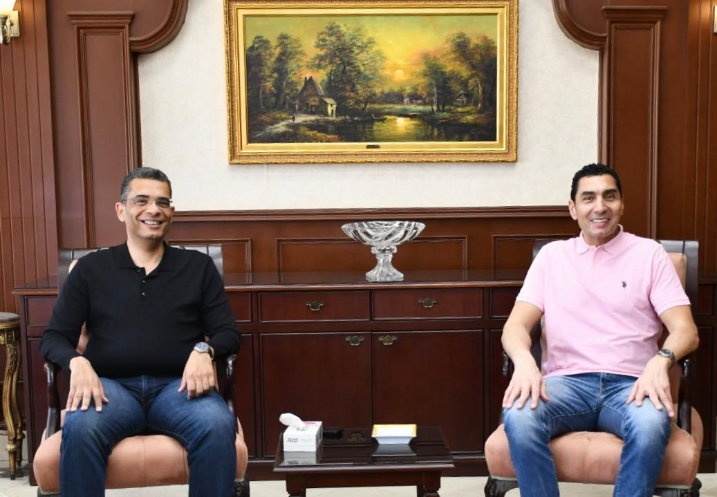 وزير الرياضة يلتقي محافظ البحر الأحمر قبل جولته التفقدية للمنشآت الرياضية