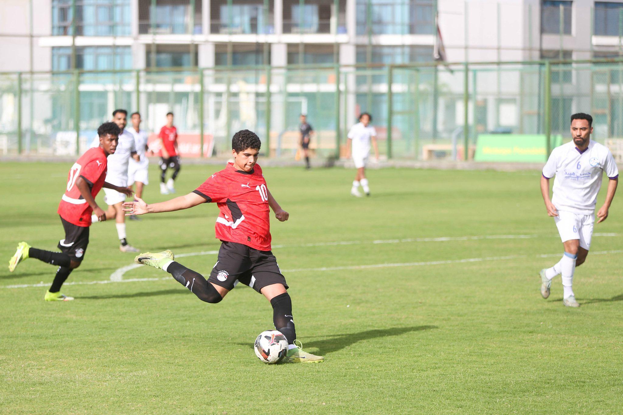 منتخب الناشئين يهزم جينيس