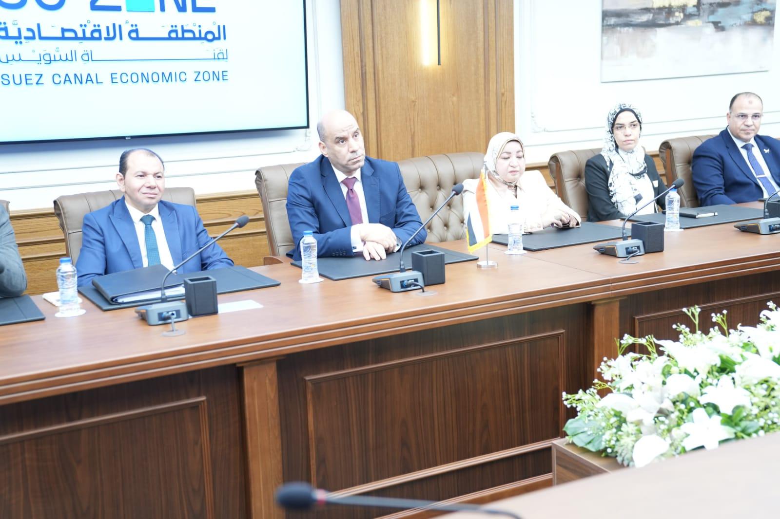 بروتوكول تعاون بين وزارة العمل والمنطقة الاقتصادية لقناة السويس لدعم التدريب والتشغيل