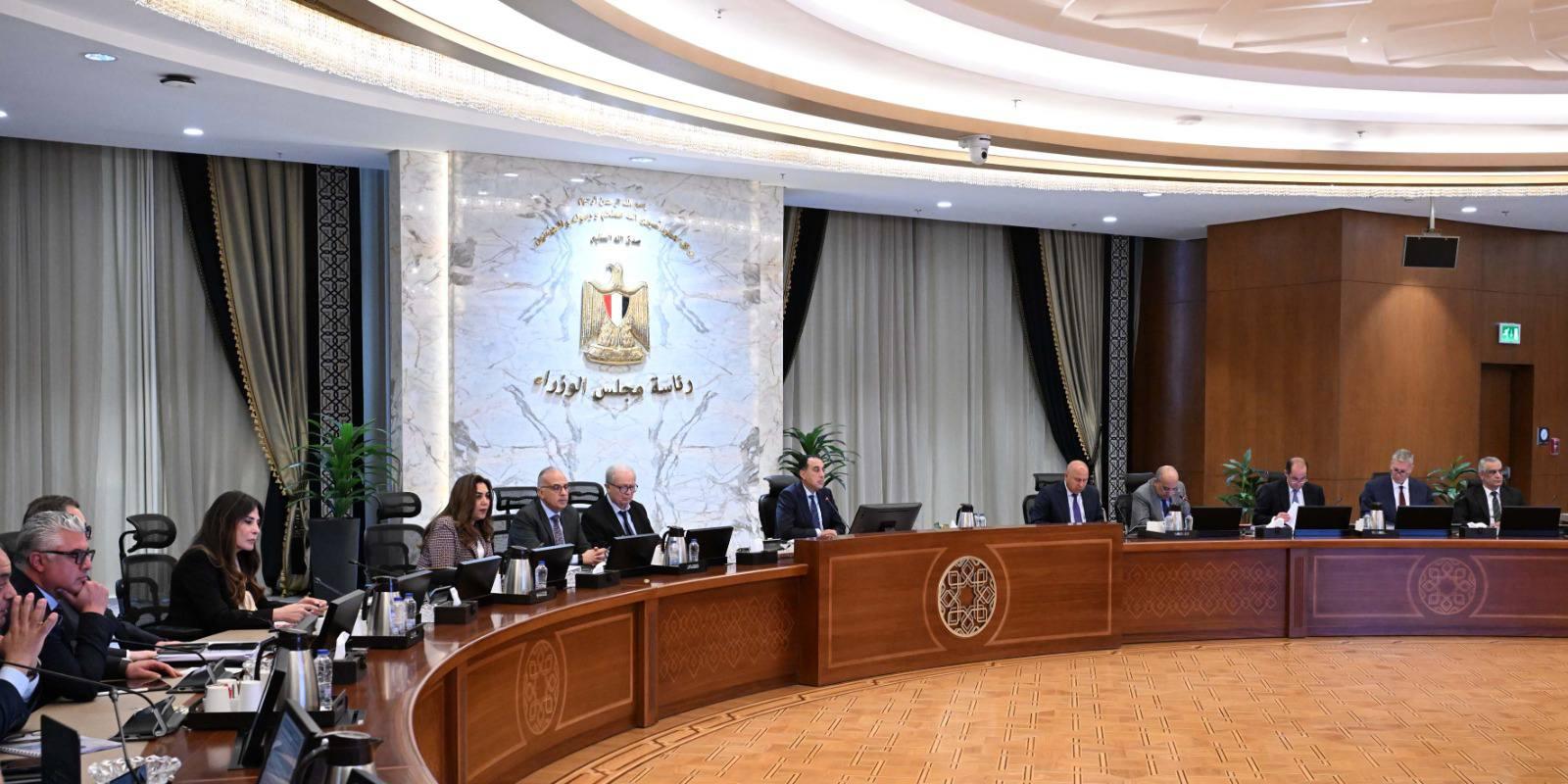مدبولي يرأس اجتماع المجلس الأعلى للطاقة لتأمين احتياجات الصناعة والاستثمار