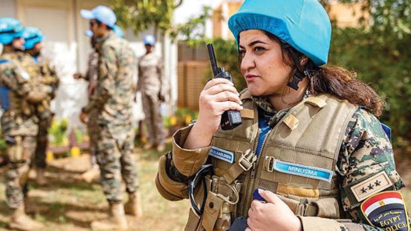المرأة العاملة في مؤسسات أمنية وعسكرية