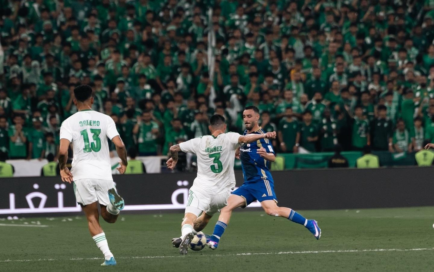 الأهلي ضد ماتشيدا زيلفيا