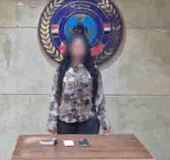 ضبط صانعة محتوى للرقص بملابس خادشة للحياء بالقاهرة