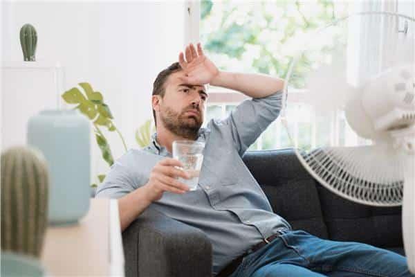 الرطوبة في المنزل في الحر